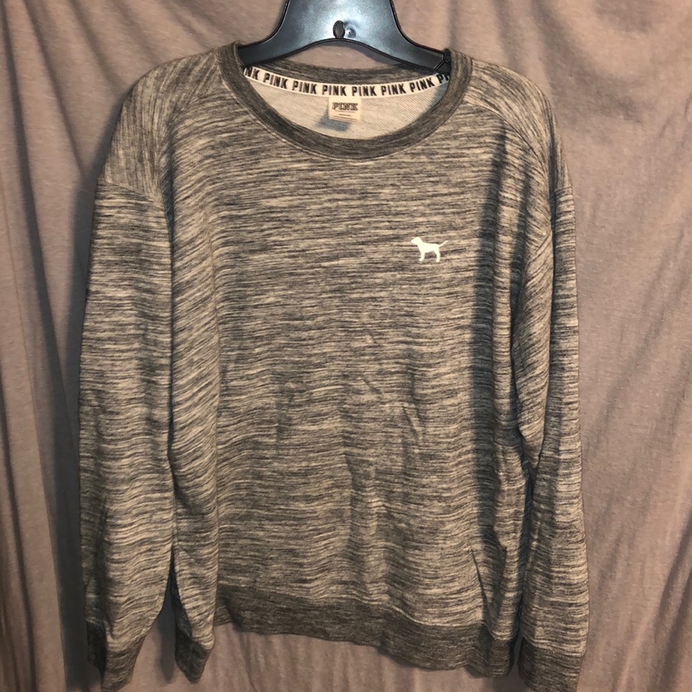 Pink crew neck sweatshirt! GUC. Size M.